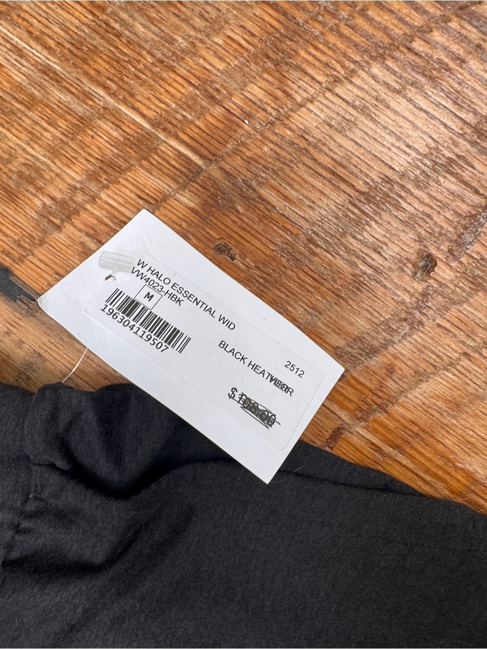 Vuori Halo Essential Black Wide-Leg Pants with Drawstring - Picture 5 of 7
